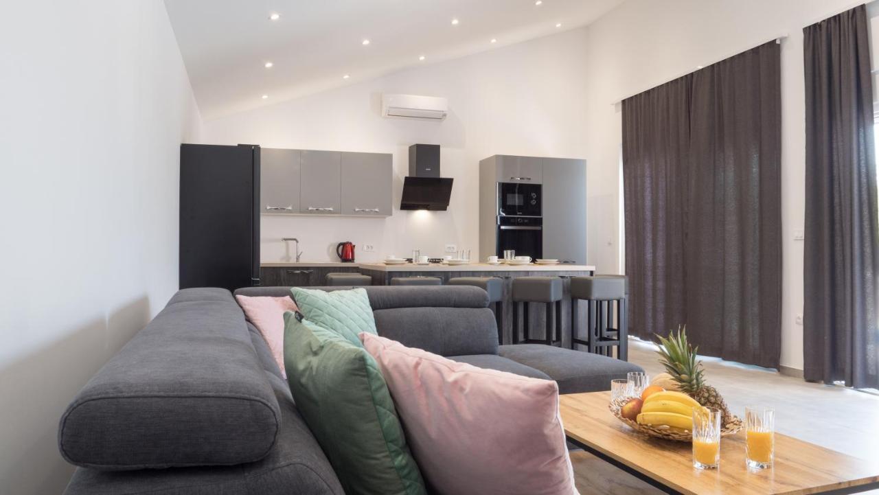 קראליביצה Luksuzna Kuca Za Odmor "Villa Romantica" מראה חיצוני תמונה