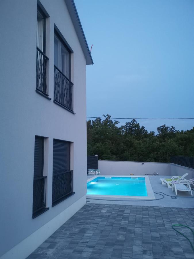קראליביצה Luksuzna Kuca Za Odmor "Villa Romantica" מראה חיצוני תמונה